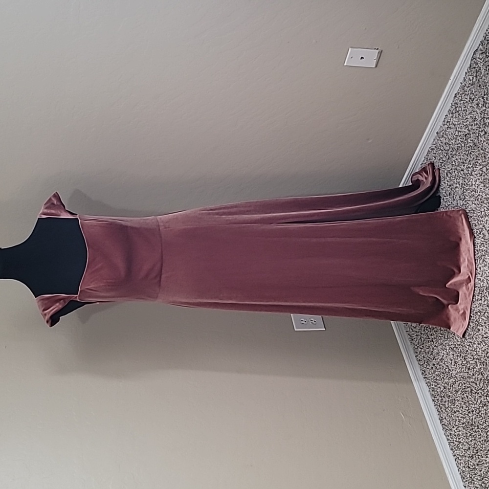 Jenny Yoo Collection Issa Off Shoulder Velvet Bridesmaid Dress Gown Size 14